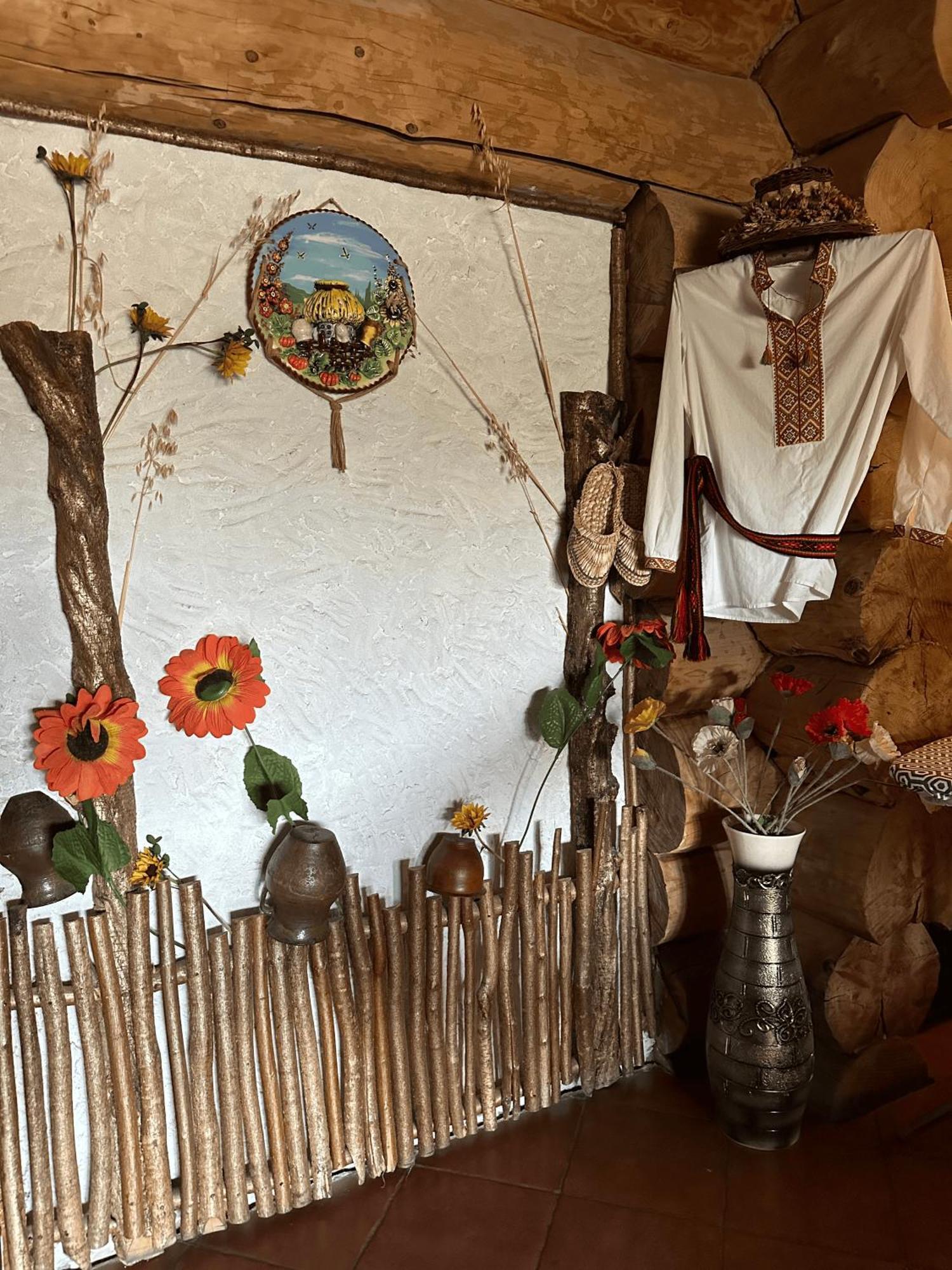 Фільварок Кмитів 호텔 Velyki Kosharishcha 외부 사진